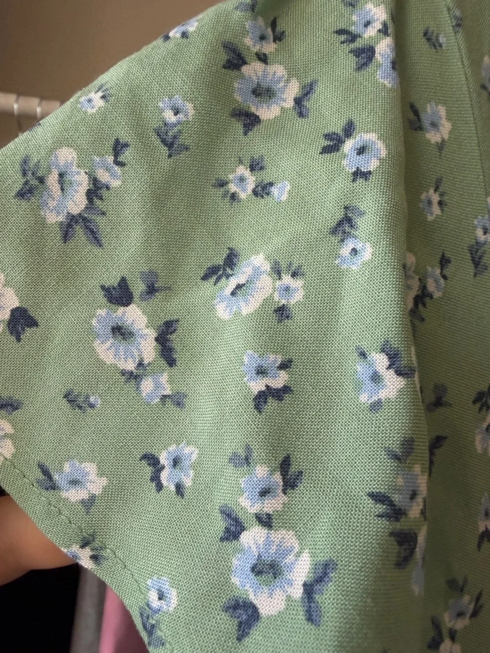 Aeropostale Light Green Floral Tiered Mini Dress size medium - Picture 4 of 7